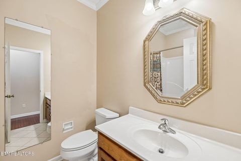 Tiny photo for 611 Calvin St, Kingston, TN 37763 (MLS # 1333909)