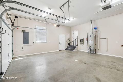 Tiny photo for 611 Calvin St, Kingston, TN 37763 (MLS # 1333909)