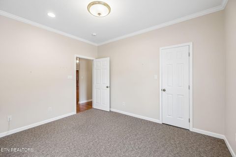 Tiny photo for 611 Calvin St, Kingston, TN 37763 (MLS # 1333909)