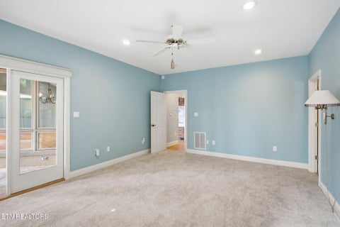 Tiny photo for 212 Kiyuga Lane, Loudon, TN 37774 (MLS # 1346752)