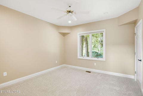 Tiny photo for 212 Kiyuga Lane, Loudon, TN 37774 (MLS # 1346752)