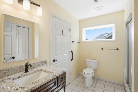 Tiny photo for 212 Kiyuga Lane, Loudon, TN 37774 (MLS # 1346752)