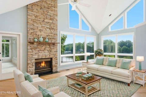 Tiny photo for 212 Kiyuga Lane, Loudon, TN 37774 (MLS # 1346752)