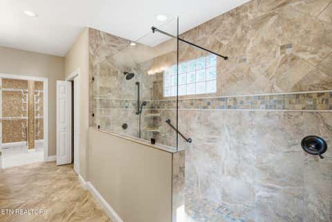 Tiny photo for 212 Kiyuga Lane, Loudon, TN 37774 (MLS # 1346752)