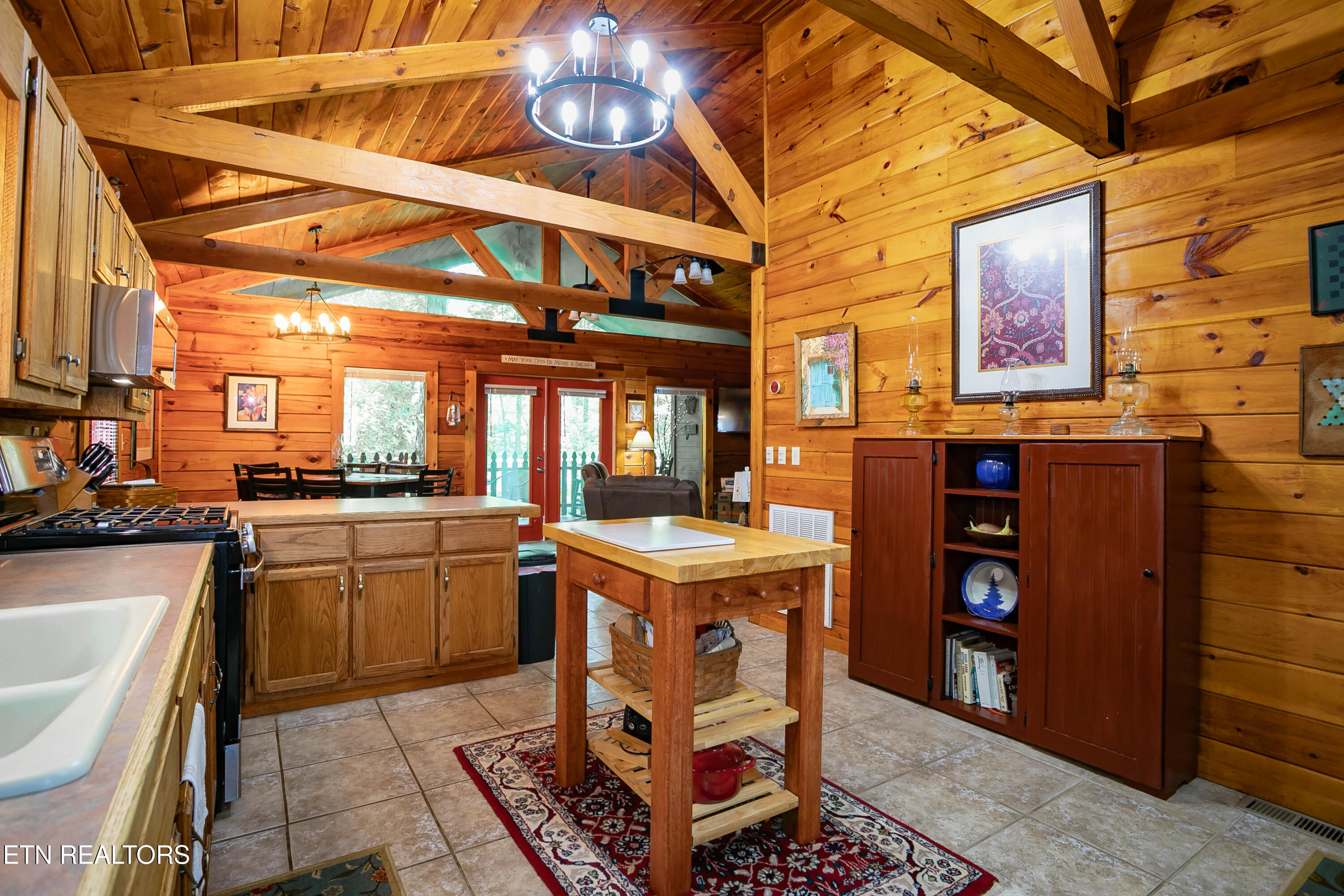 4023 Ole Smoky Way