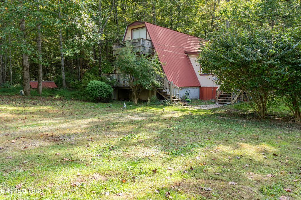 Photo of 71 Lake Drive, Crossville, TN 38572 (MLS # 1318154)