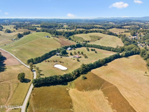 Tiny photo for 1089 Dogwood Rd, Tazewell, TN 37879 (MLS # 1357755)