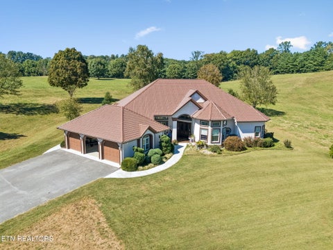 Tiny photo for 1089 Dogwood Rd, Tazewell, TN 37879 (MLS # 1357755)