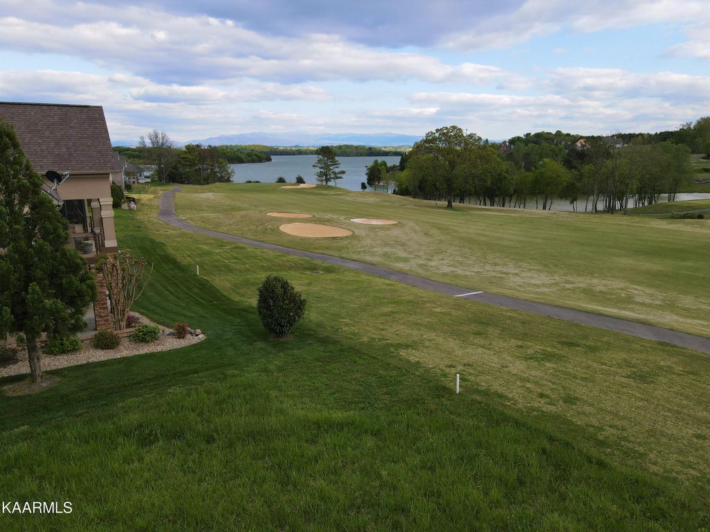 Photo of 130 Blue Jay Ave, Vonore, TN 37885 (MLS # 1216677)