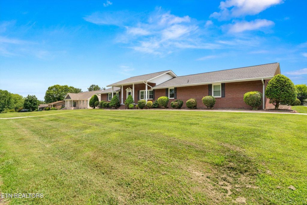 Photo of 137 County Road 146, Riceville, TN 37370 (MLS # 1308245)