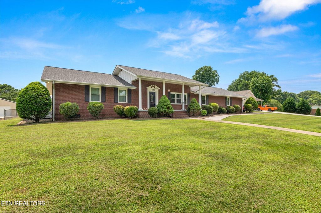 Photo of 137 County Road 146, Riceville, TN 37370 (MLS # 1308245)