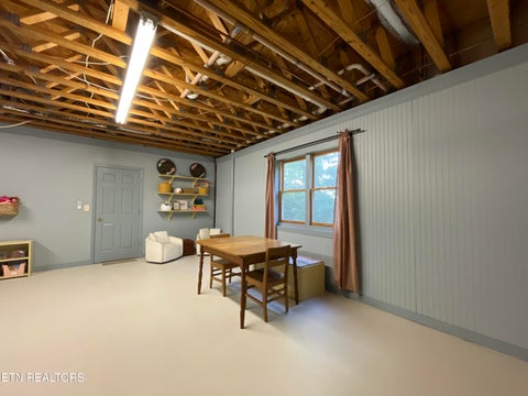 Tiny photo for 103 Farmington Place, Clinton, TN 37716 (MLS # 1355796)
