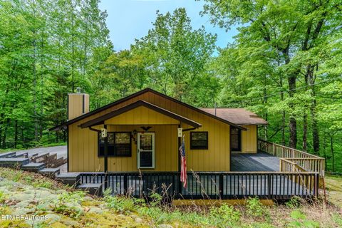 Photo of 630 Pinemont Drive, Pigeon Forge, TN 37863 (MLS # 1339095)