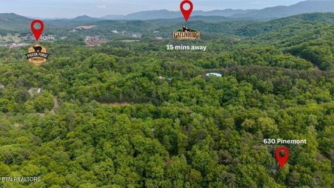 Tiny photo for 630 Pinemont Drive, Pigeon Forge, TN 37863 (MLS # 1339095)