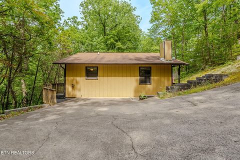 Tiny photo for 630 Pinemont Drive, Pigeon Forge, TN 37863 (MLS # 1339095)
