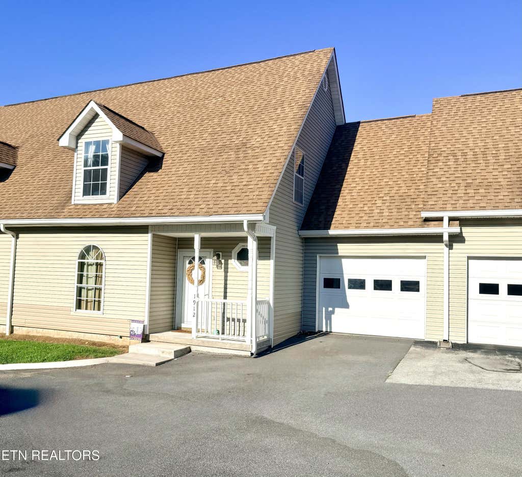Photo of 1912 Walnut Ave, Jefferson City, TN 37760 (MLS # 1352784)