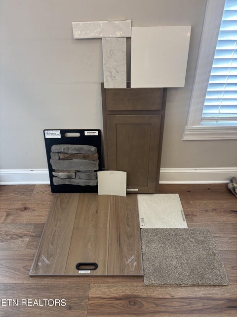 Tiny photo for 205 Roseberry St #Lot120B, Oak Ridge, TN 37830 (MLS # 1352212)