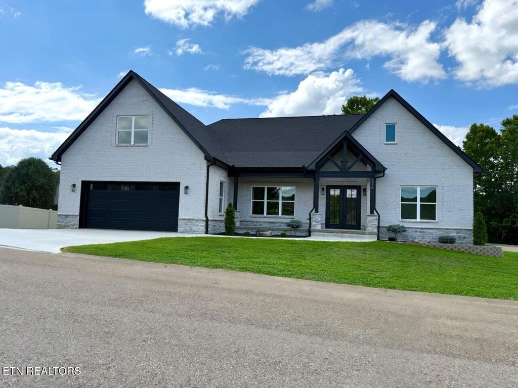 Photo of 3936 Gooseneck Drive, Knoxville, TN 37920 (MLS # 1348669)