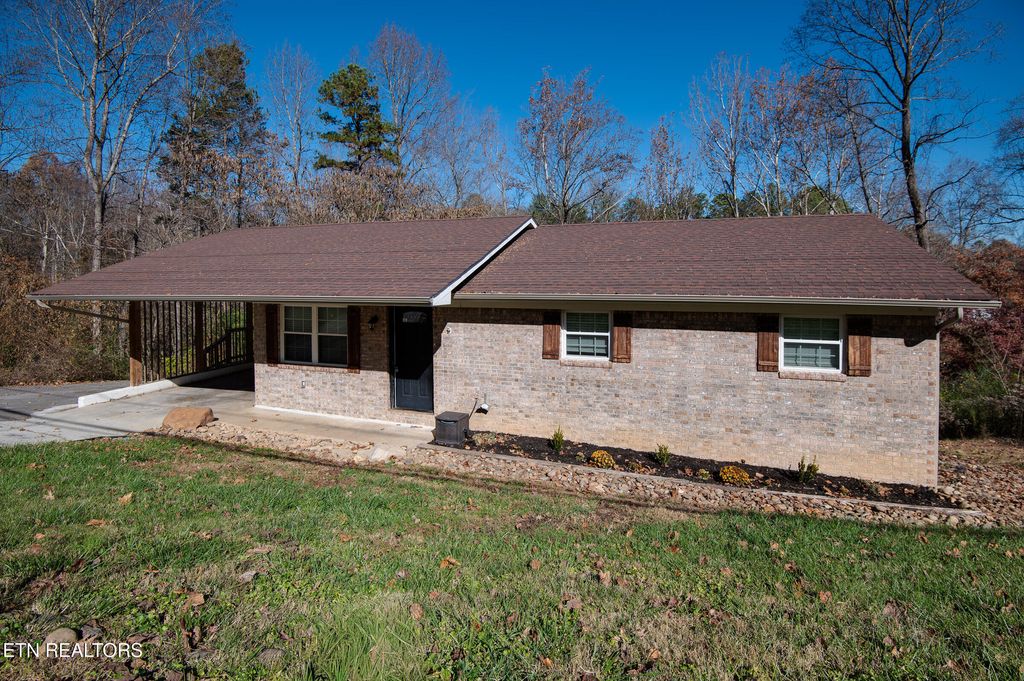Photo of 8124 Sharp Rd, Powell, TN 37849 (MLS # 1323707)