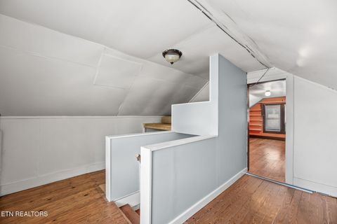 Tiny photo for 508 Glendale Ave, Clinton, TN 37716 (MLS # 1319459)