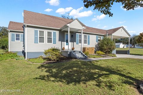 Tiny photo for 508 Glendale Ave, Clinton, TN 37716 (MLS # 1319459)