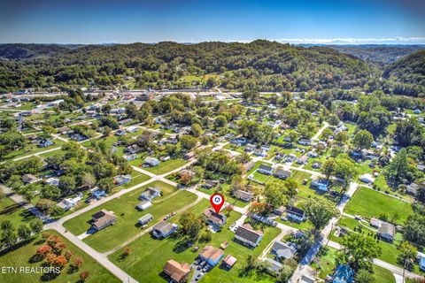 Tiny photo for 508 Glendale Ave, Clinton, TN 37716 (MLS # 1319459)
