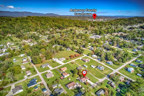Tiny photo for 508 Glendale Ave, Clinton, TN 37716 (MLS # 1319459)