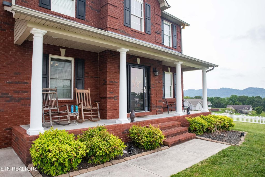 Photo of 158 Dudley Circle, Tazewell, TN 37879 (MLS # 1301366)