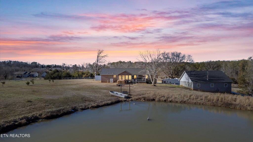 Photo of 340 Vernie Lee Rd, Friendsville, TN 37737 (MLS # 1287358)