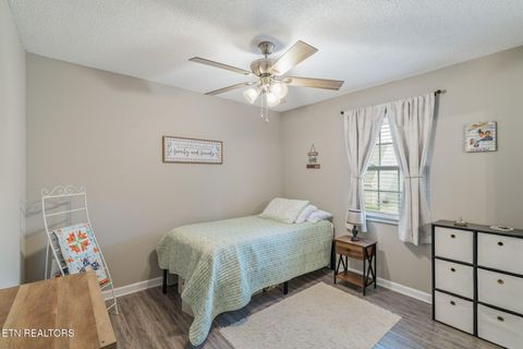 Tiny photo for 1045 Blinken St, Knoxville, TN 37932 (MLS # 1325394)