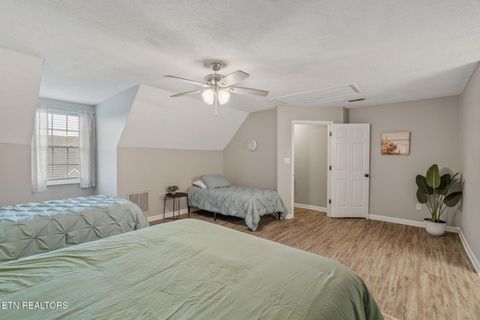 Tiny photo for 1045 Blinken St, Knoxville, TN 37932 (MLS # 1325394)