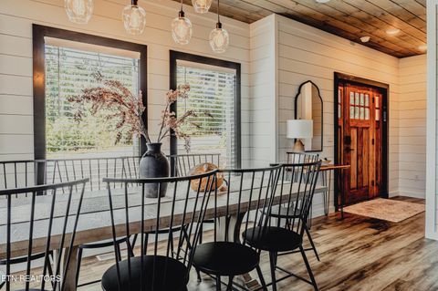 Tiny photo for 633 Pinecrest Drive, Gatlinburg, TN 37738 (MLS # 1332959)