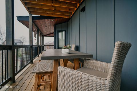 Tiny photo for 633 Pinecrest Drive, Gatlinburg, TN 37738 (MLS # 1332959)