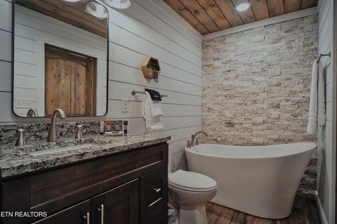 Tiny photo for 633 Pinecrest Drive, Gatlinburg, TN 37738 (MLS # 1332959)