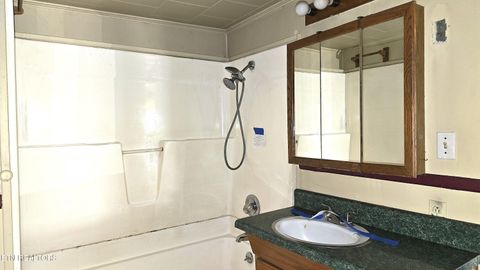 Tiny photo for 830 N Kingston Ave, Rockwood, TN 37854 (MLS # 1329349)