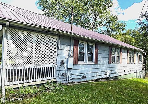 Tiny photo for 830 N Kingston Ave, Rockwood, TN 37854 (MLS # 1329349)