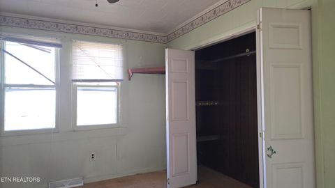 Tiny photo for 830 N Kingston Ave, Rockwood, TN 37854 (MLS # 1329349)