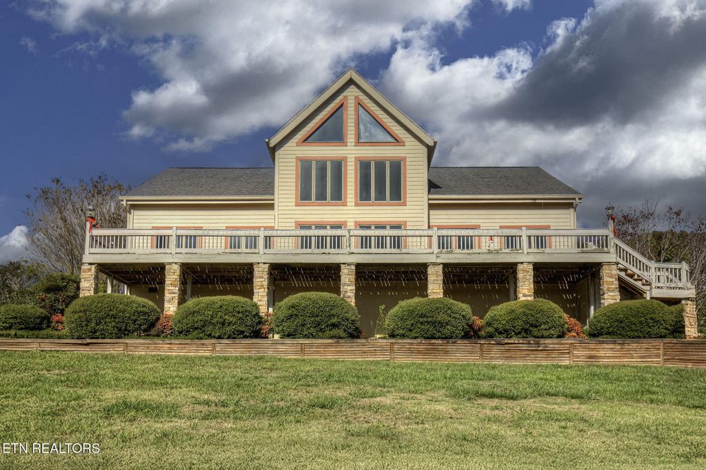 Photo of 3102 Ellejoy Rd, Walland, TN 37886 (MLS # 1283502)