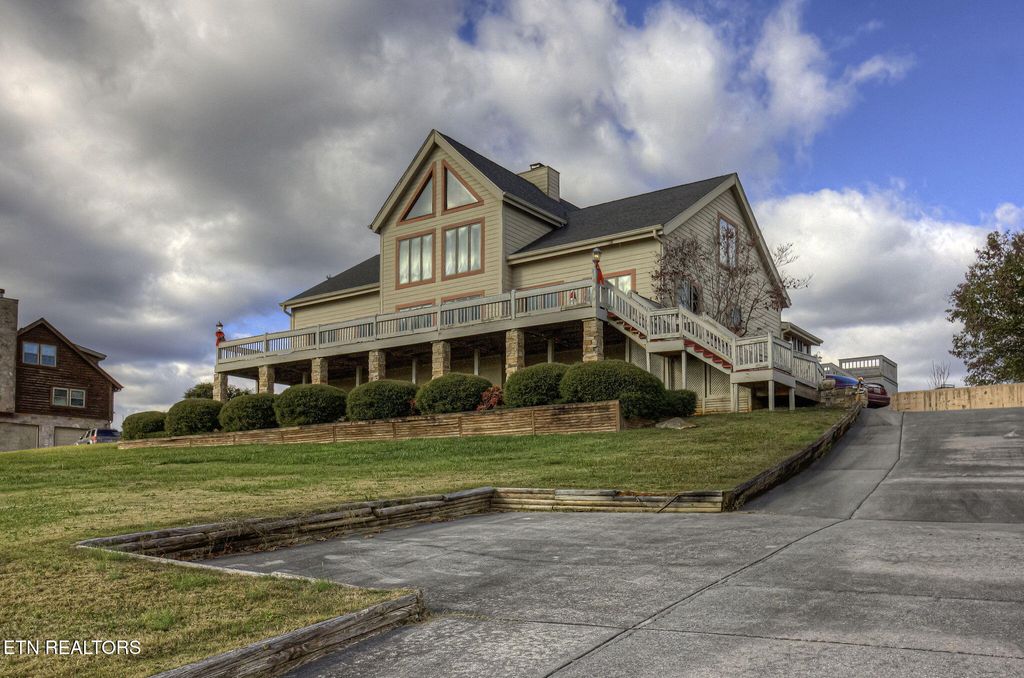 Photo of 3102 Ellejoy Rd, Walland, TN 37886 (MLS # 1283502)