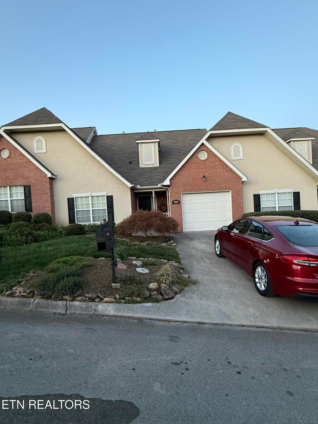 Photo of 5940 Round Hill Lane, Knoxville, TN 37912 (MLS # 1333856)