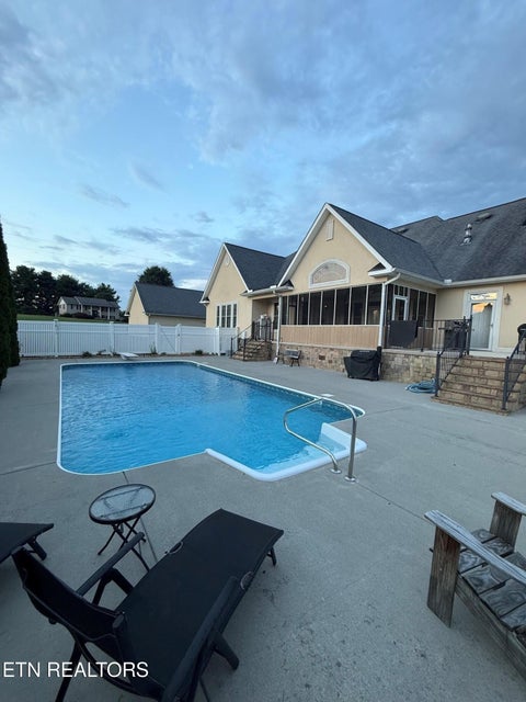 Tiny photo for 100 Springview Cove, Madisonville, TN 37354 (MLS # 1357470)