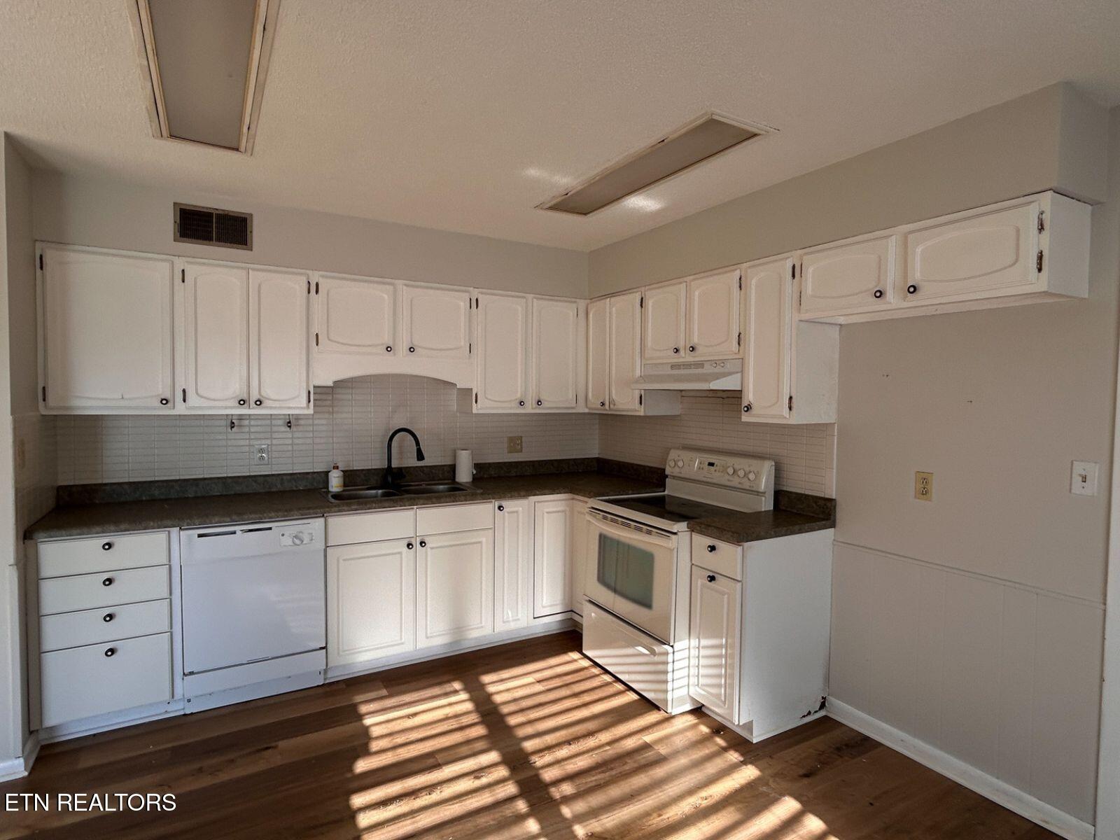 535 Boyds Creek Hwy