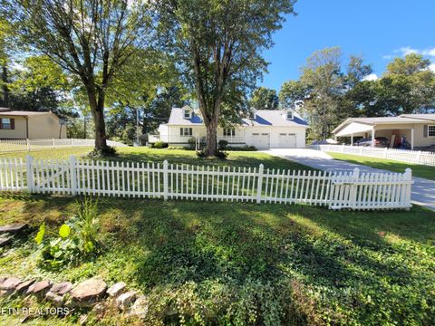 Tiny photo for 322 Spruce Drive, Wartburg, TN 37887 (MLS # 1317111)
