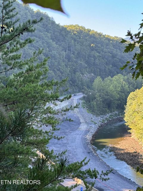 I-40 Hartford TN 37753