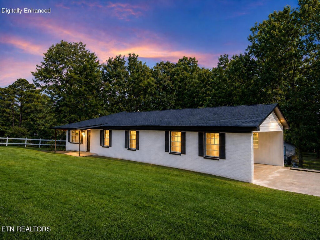 Photo of 711 Walter St, Athens, TN 37303 (MLS # 1339463)