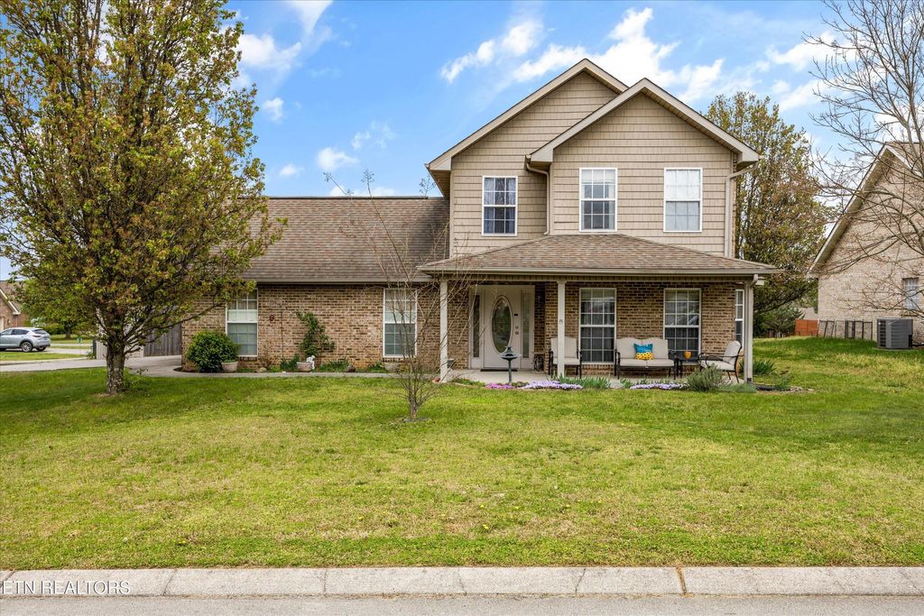 Photo of 1110 Mercer Drive, Maryville, TN 37801 (MLS # 1335291)