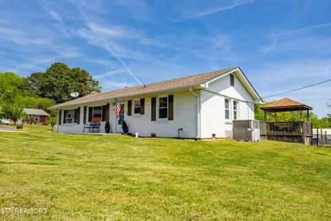 Photo of 101 Hillcrest Lane, Kingston, TN 37763 (MLS # 1338080)