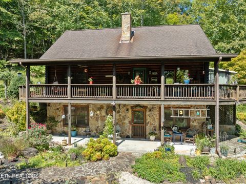 Photo of 1130 Lakeview Drive, Sharps Chapel, TN 37866 (MLS # 1315640)