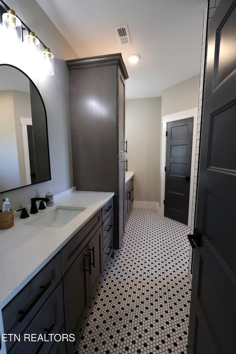 Tiny photo for 5316 Old Niles Ferry Rd, Maryville, TN 37801 (MLS # 1356034)