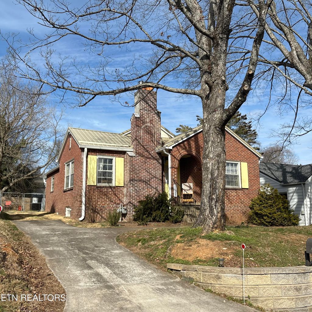 Photo of 2723 Keystone Ave, Knoxville, TN 37917 (MLS # 1327562)